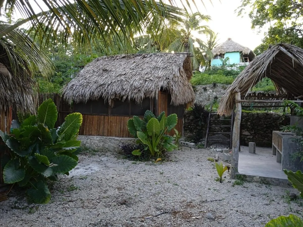 Campsite Muelle36 Hostel Bacalar